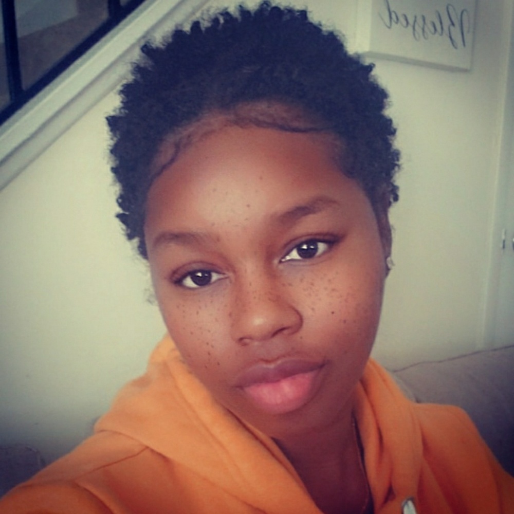 Meet your Posher, Kennitta